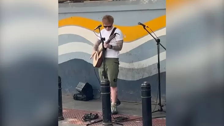 Viral Ed Sheeran Diusir Polisi India Saat Ngamen? Ini adalah Klarifikasinya!