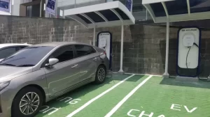 Daftar Tempat Cas Mobil Listrik di tempat Rest Area Tol
