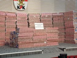 Mengungkap Tren Pamer Harta Rampasan di Kejagung, Polri, dan KPK