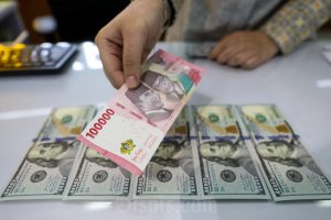 Kurs Mata Uang Hari Ini: BCA, BRI, Mandiri, BNI Saat Rupiah Melemah