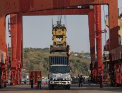 Ekspor Manufaktur dan Tambang Melambat, Pertumbuhan Ekonomi 5,2% Terancam?