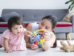 Stimulasi dini, investasi terbaik untuk perkembangan anak