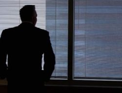 5 Pertanyaan Rahasia CEO Miliarder yang Bikin Pelamar Kikuk, Trik Lolos Interview!