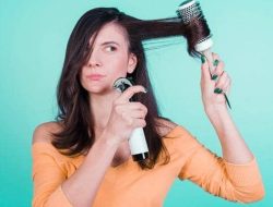 5 Kesalahan Umum saat Mengeriting Rambut yang Sering Diabaikan