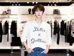 5 Idola KPop yang Pernah Beri Hadiah Valentine untuk Penggemar