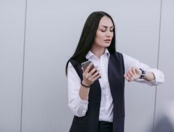Orang Pintar Datang Awal, Ini 8 Ciri Kepribadian Menurut Psikologi