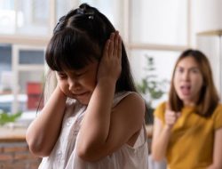 10 Hal yang Tidak Lagi Dikhawatirkan Orang Tua, Tapi Masih Menakuti Generasi Muda Menurut Psikologi