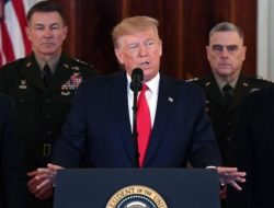 Kalah Perang? Trump Ajak Iran Damai Saat Kapal AS Dilarang Lalu Lintas Selat Hormuz