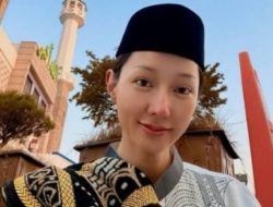 Kelakuan Aldi Taher Pujikan Lucinta Luna dan Promosikan Bisnisnya